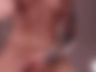 GigiLee's Live Sex Cam Show