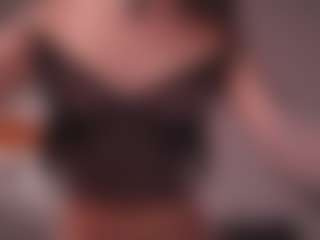 GigiLee's Live Sex Cam Show
