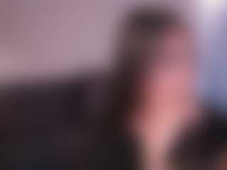 Live cam show with GigiLee - Asian Granny on Mixed Magazine Live