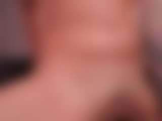 GigiLee's Live Sex Cam Show