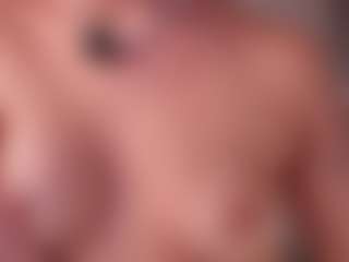 GigiLee's Live Sex Cam Show