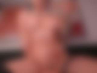 GigiLee's Live Sex Cam Show