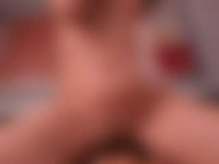 GigiLee's Live Sex Cam Show