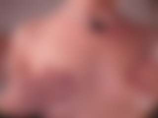GigiLee's Live Sex Cam Show