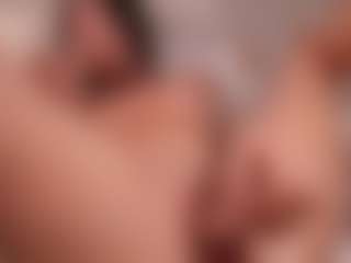 Live cam show with GigiLee - Skinny Teen (18+) on Sweet Sext