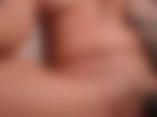 GigiLee's Live Sex Cam Show