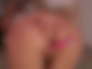 GigiLee's Live Sex Cam Show