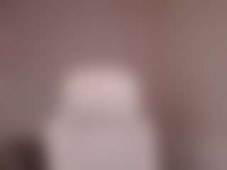 Live cam show with GigiLee - Control on instabang