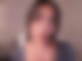 Live cam show with GigiLee - Control on Strip Flash - Live Sex Shows