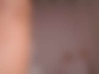 Live cam show with GigiLee - Foot Fetish on Mixed Magazine Live