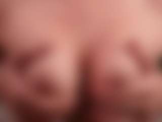 GigiLee's Live Sex Cam Show