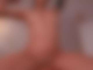 GigiLee's Live Sex Cam Show