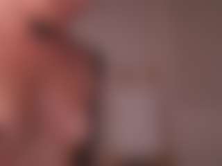 GigiLee's Live Sex Cam Show