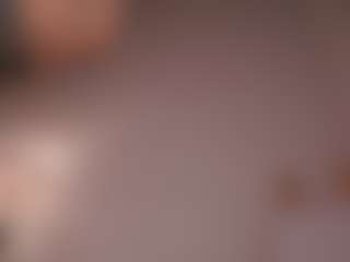 Live cam show with GigiLee - Teen (18+) on Camsoda