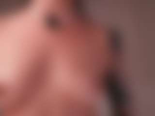 GigiLee's Live Sex Cam Show