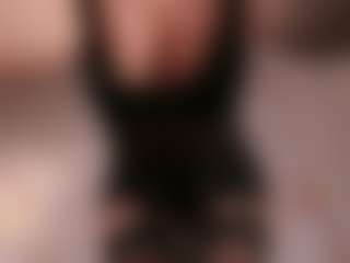 GigiLee's Live Sex Cam Show