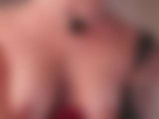 GigiLee's Live Sex Cam Show