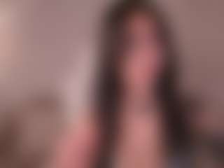 Live cam show with GigiLee - Striptease Asian on Camsoda