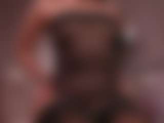 Live cam show with GigiLee - Asian Granny on livesuperchat.net