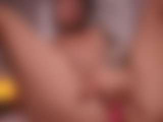 GigiLee's Live Sex Cam Show
