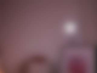 GigiLee's Live Sex Cam Show