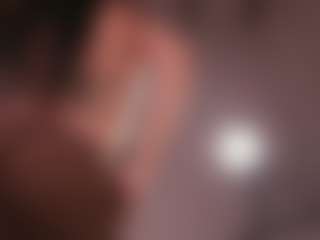 Live cam show with GigiLee - Dildo Or Vibrator on SpankPalCams