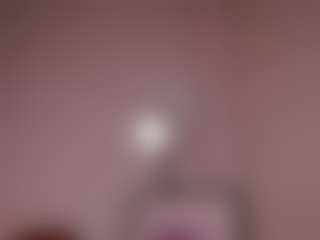 Live cam show with GigiLee - Oil on https://playwithruby.com