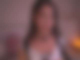 Show de cam en vivo con GigiLee - Striptease Latina en Camsoda | colombia