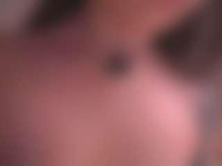 GigiLee's Live Sex Cam Show