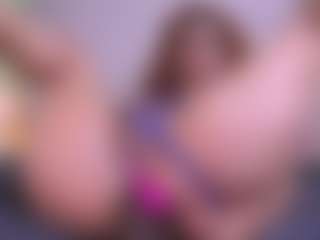 Live cam show with pattymm - Dildo on CamwithHer