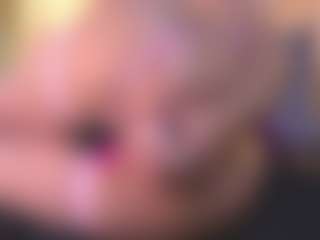 Live cam show with pattymm - Red Hair Shaved Pussy on Mixed Magazine Live