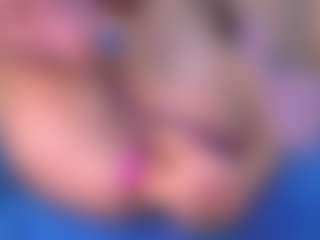 Live cam show with pattymm - Squirt on Camsoda