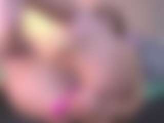 Live cam show with pattymm - Red Hair Squirt on Camsoda