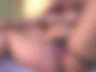 Live cam show with pattymm - Living Room on Camsoda