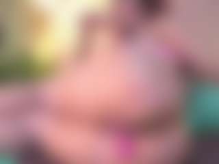 Live cam show with pattymm - Strip on Camsoda