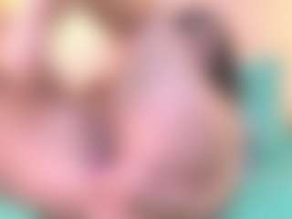 Live cam show with pattymm - Red Hair Shaved Pussy on Camsoda
