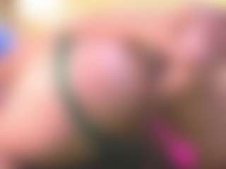 Live cam show with pattymm - Strip Red Hair on Camsoda