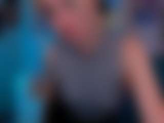 Live cam show with blondie-melisa - Amateur on Milfs Live