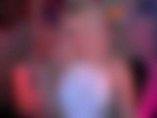 Live cam show with blondie-melisa - Amateur on CamwithHer