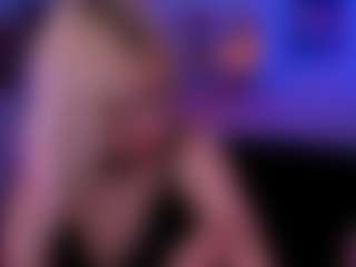 Live cam show with blondie-melisa - Blonde Hair on SinfulBabes