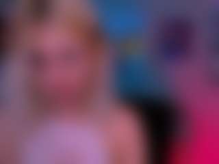 Live cam show with blondie-melisa - Butt Plug on Free Soda