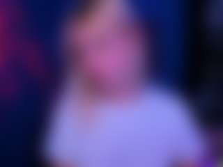 Live cam show with blondie-melisa - Erotic Dance on liverealitysex.com