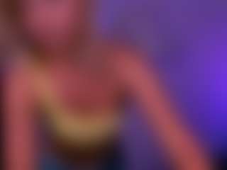 Live cam show with blondie-melisa - Small Tits on wildcum.com
