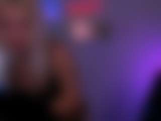 Live cam show with blondie-melisa - Moaning on alttransgirls