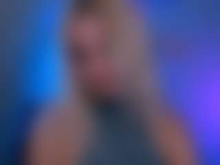 Live cam show with blondie-melisa - Athletic on Hubzter Live