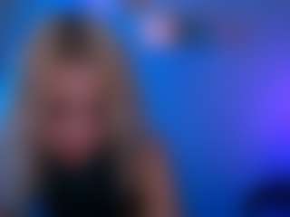 Live cam show with blondie-melisa - Blonde Hair on alttransgirls