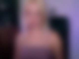 Live cam show with blondie-melisa - Smoking on CSO-WL