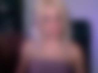 Live cam show with blondie-melisa - Athletic Small Tits on fapnchat