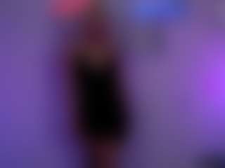 Live cam show with blondie-melisa - Nora on sexylivex.com