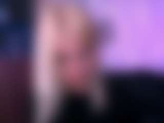 Show de cam en vivo con blondie-melisa - Spank Blonde Hair en Camsoda